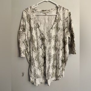 Express One Eleven Snake 🐍 Print Shirt 💚